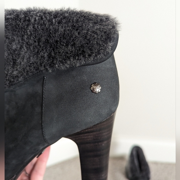 UGG Dandylion Suede Heeled Boots sz 8 - Charcoal Grey - Picture 5 of 7
